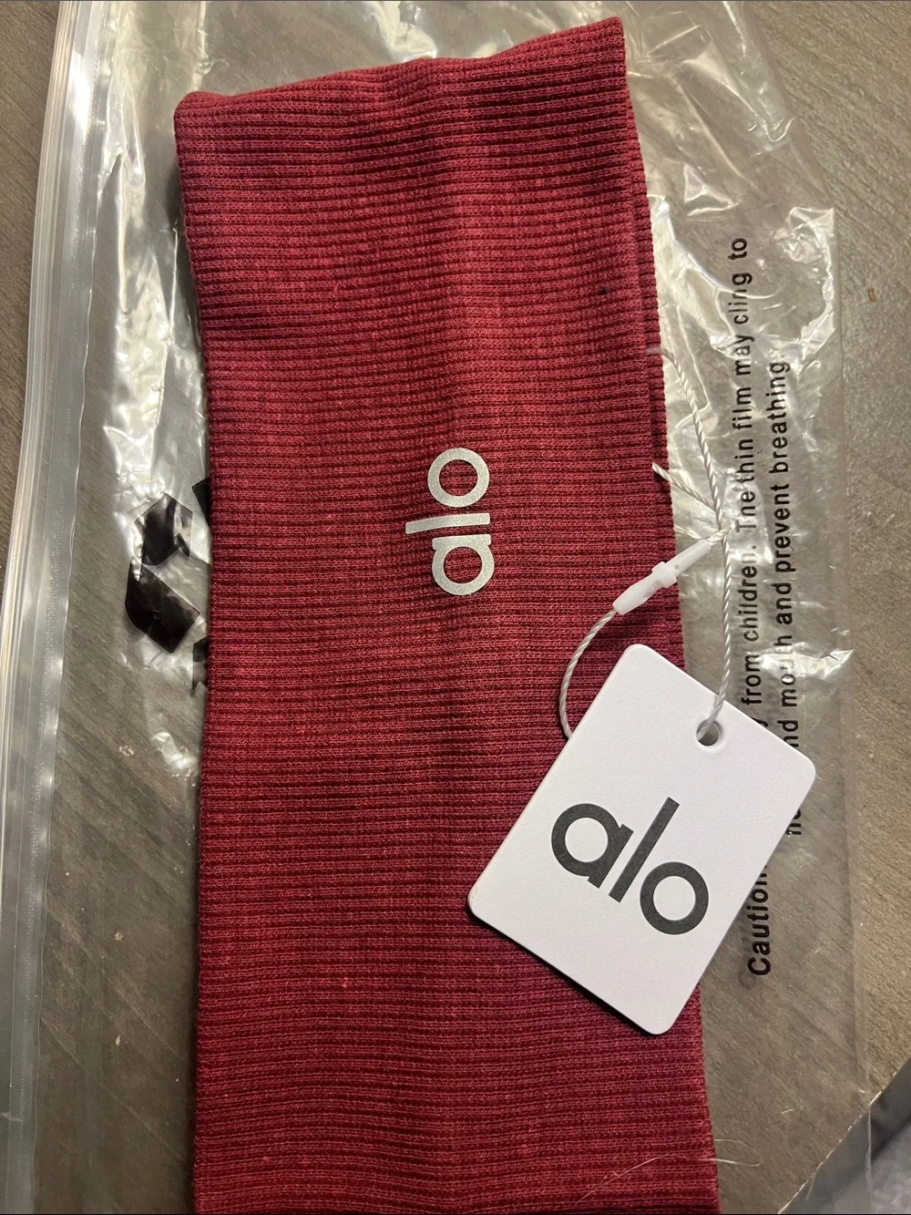 Ribbed Headband in Deep Burgundy